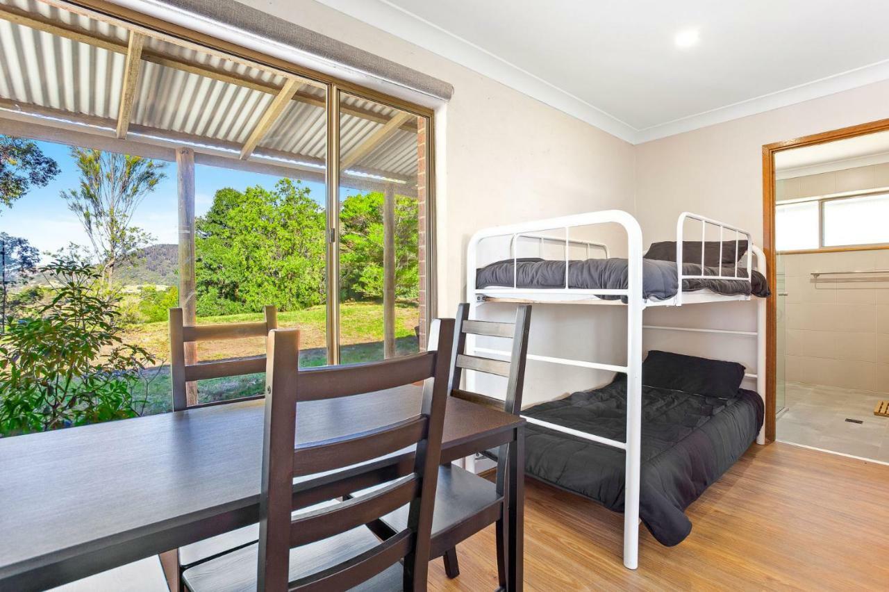 Braeside Cabin Two Alphitonia Central Tilba 外观 照片